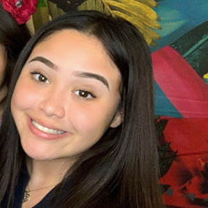 Meet your Posher, Brooke